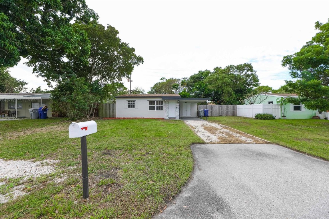 2714 NE 13TH TERRACE