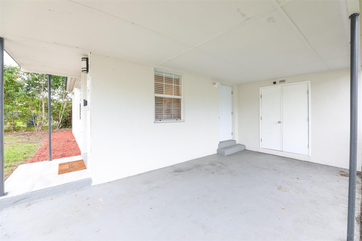 2714 NE 13TH TERRACE