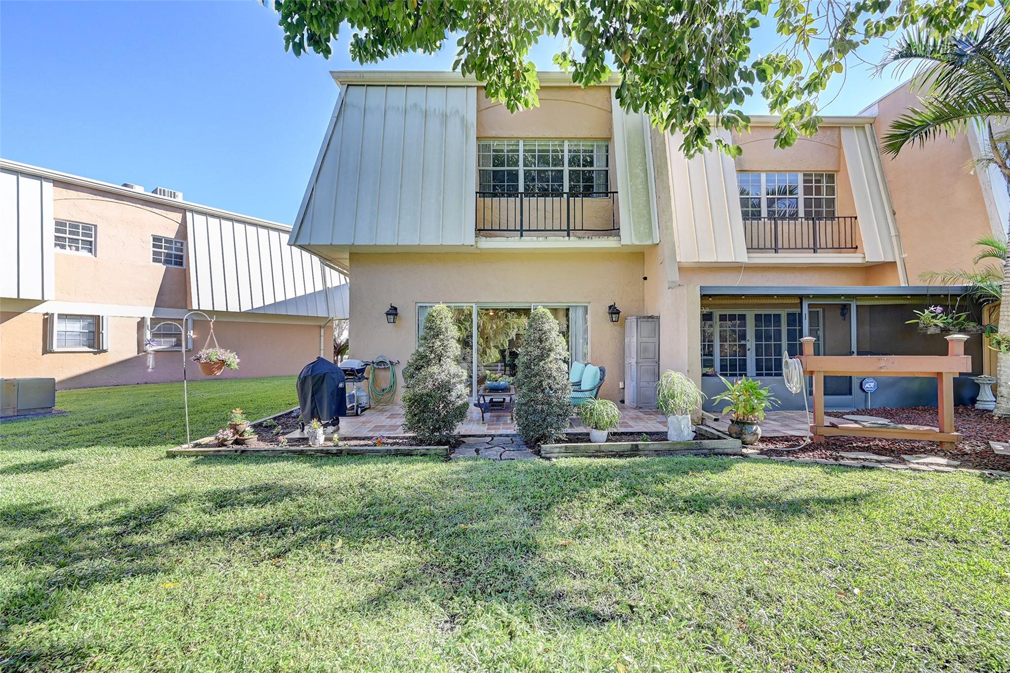 3621 Citrus Trce 5