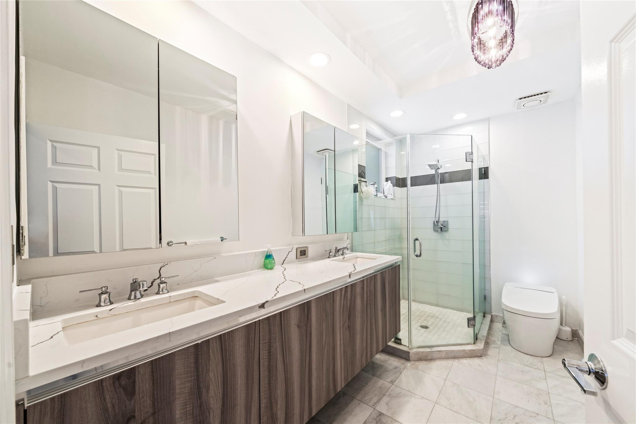 217 Hendricks Isle 201