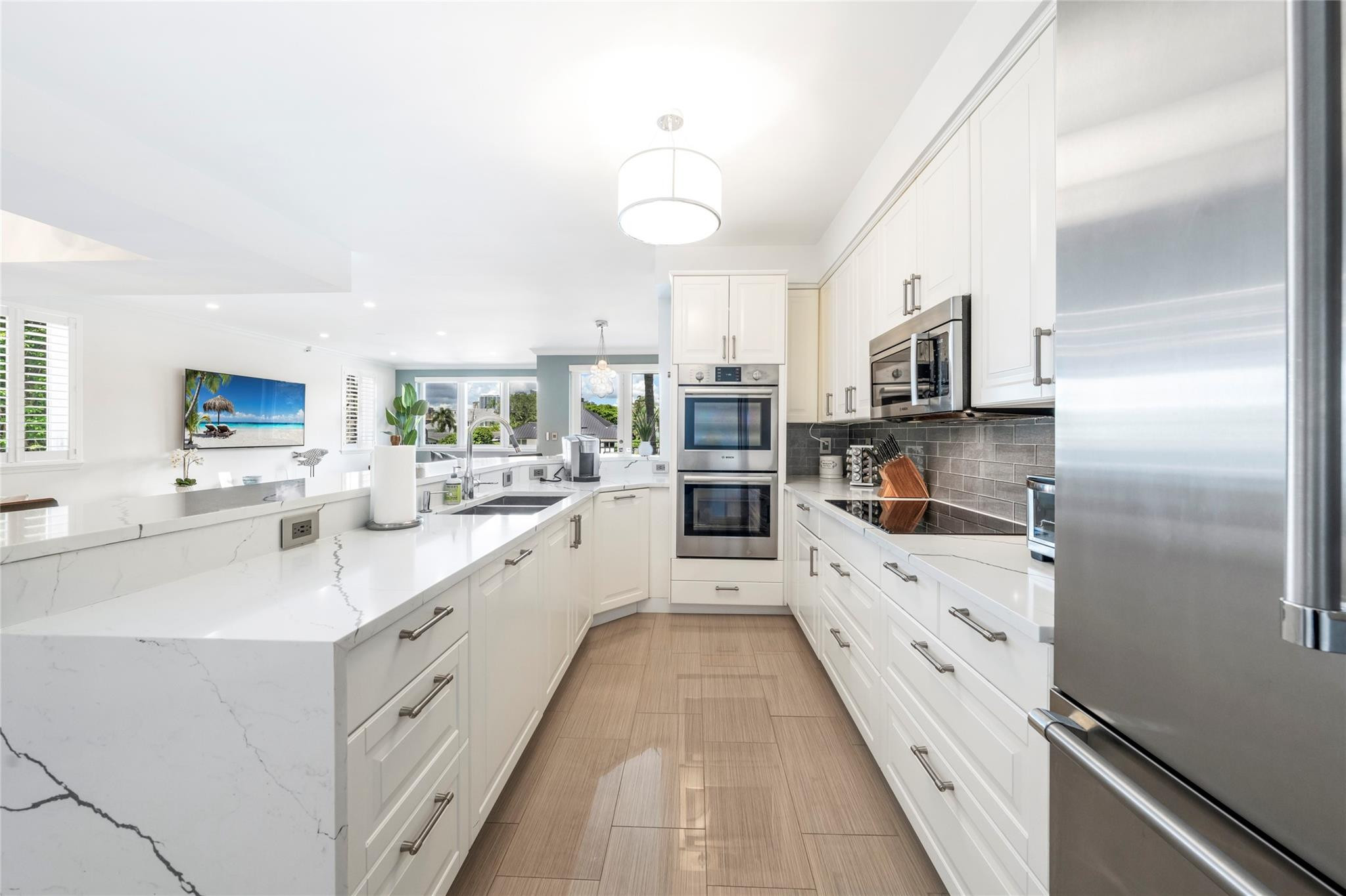 217 Hendricks Isle 201