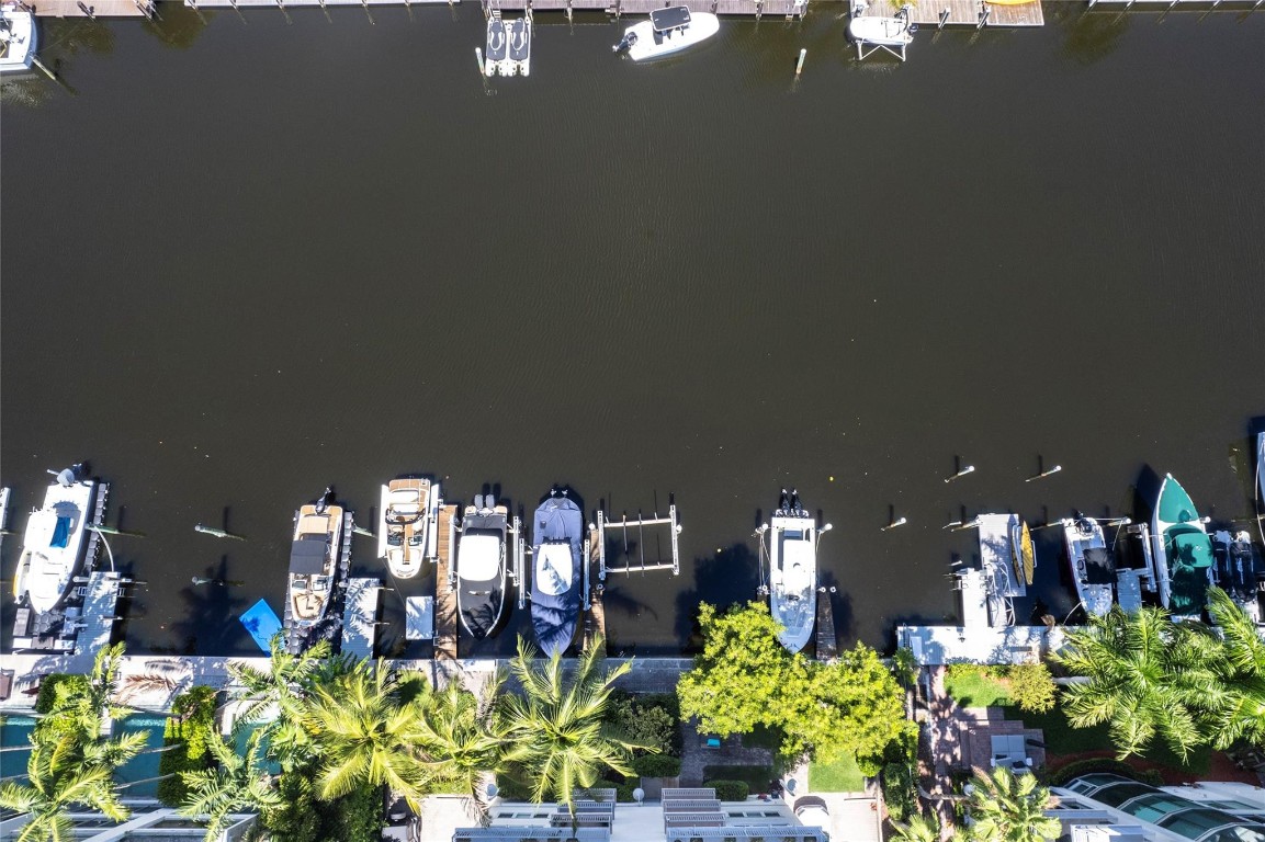 217 Hendricks Isle 201