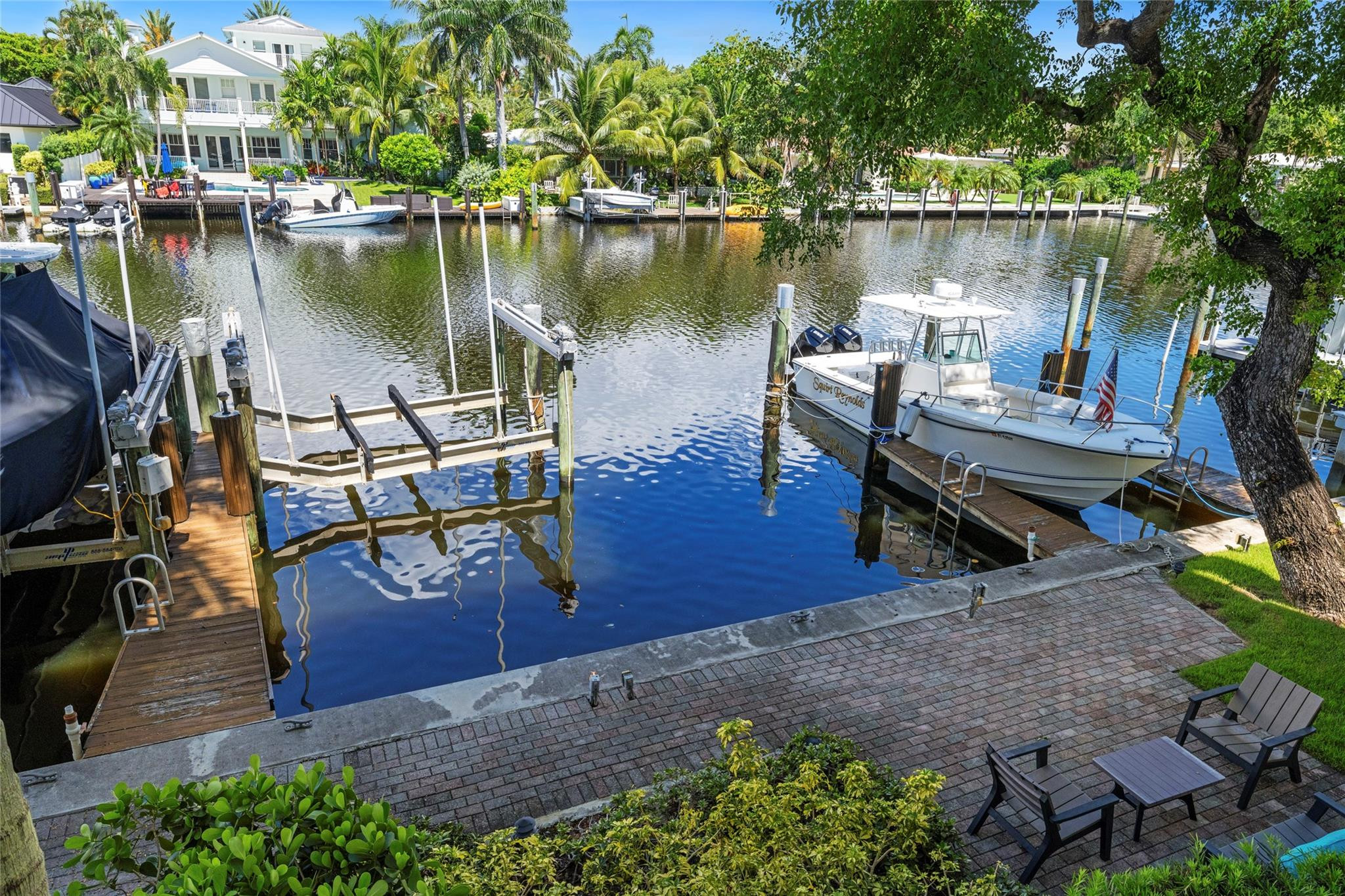 217 Hendricks Isle 201