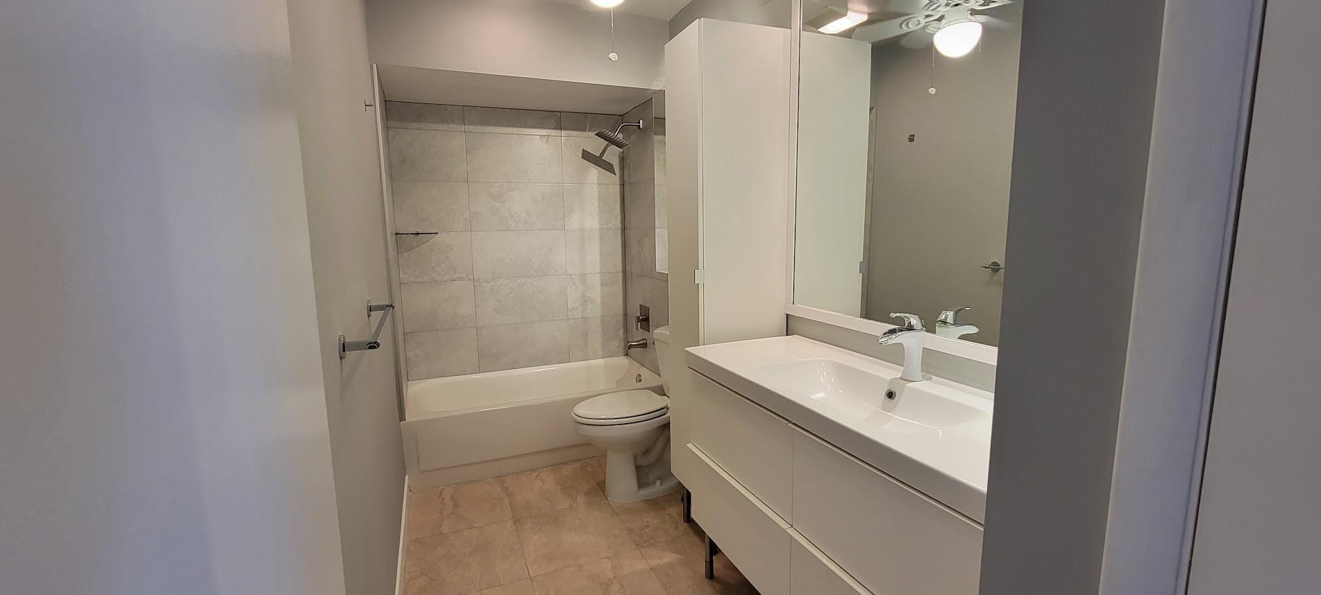 3000 NE 16th Ave 402