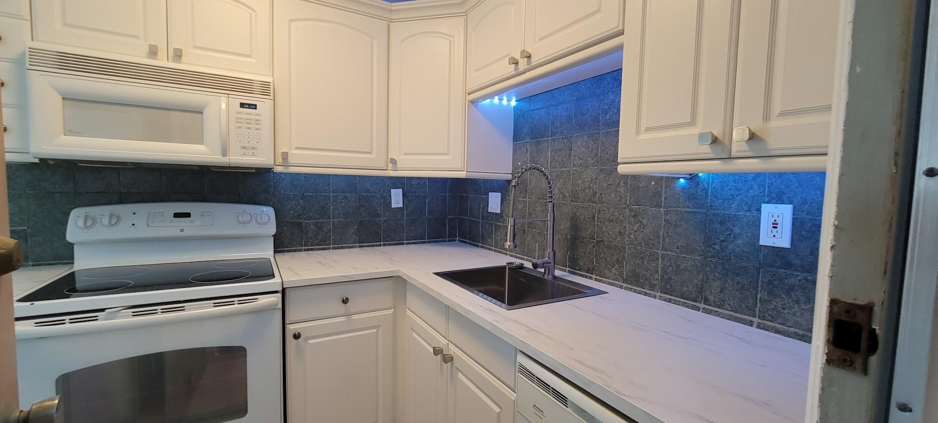 3000 NE 16th Ave 402