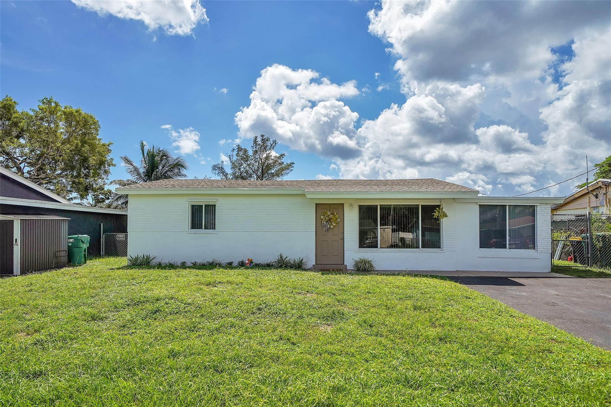4248 SW 49th St