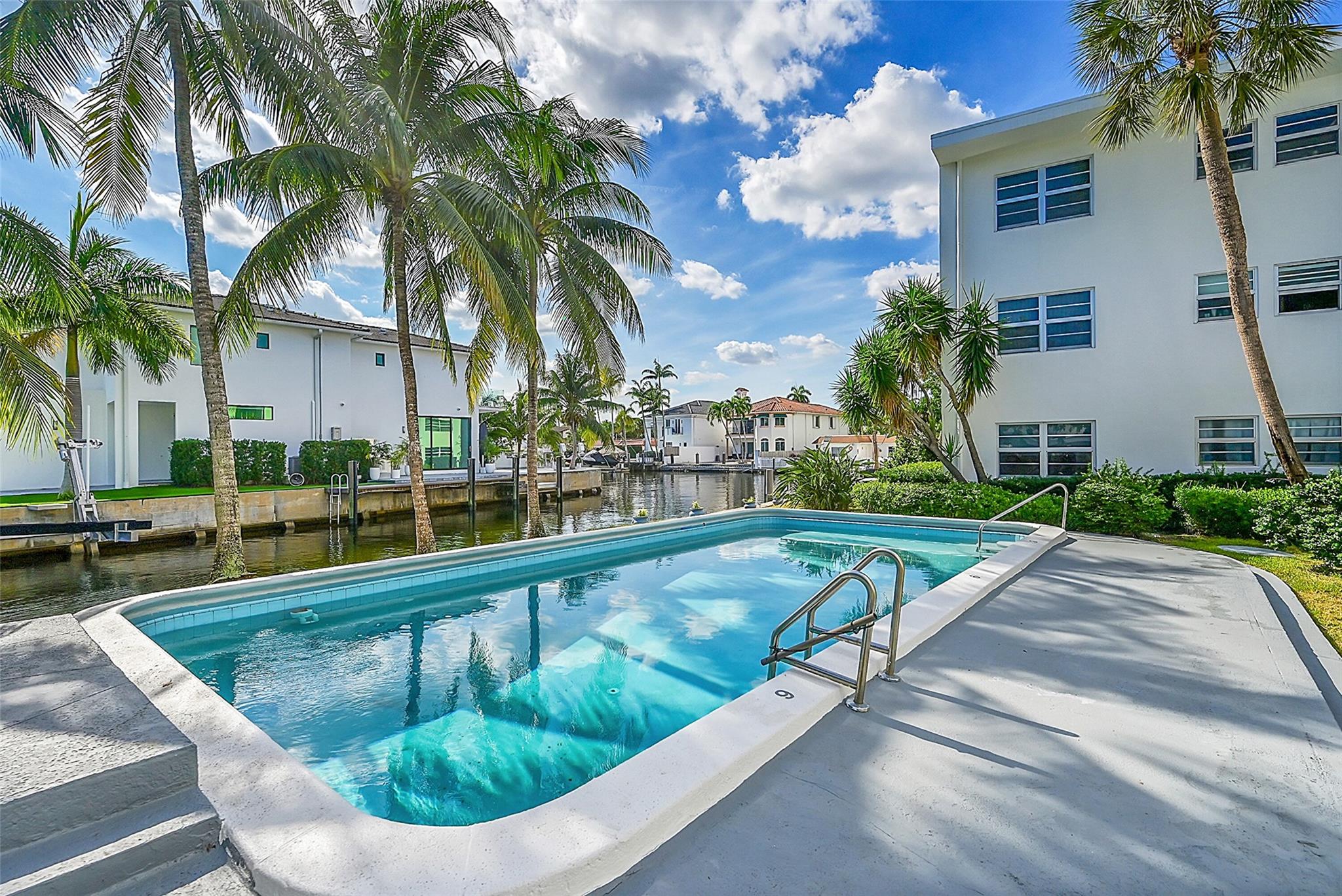 1790 E Las Olas Blvd 33