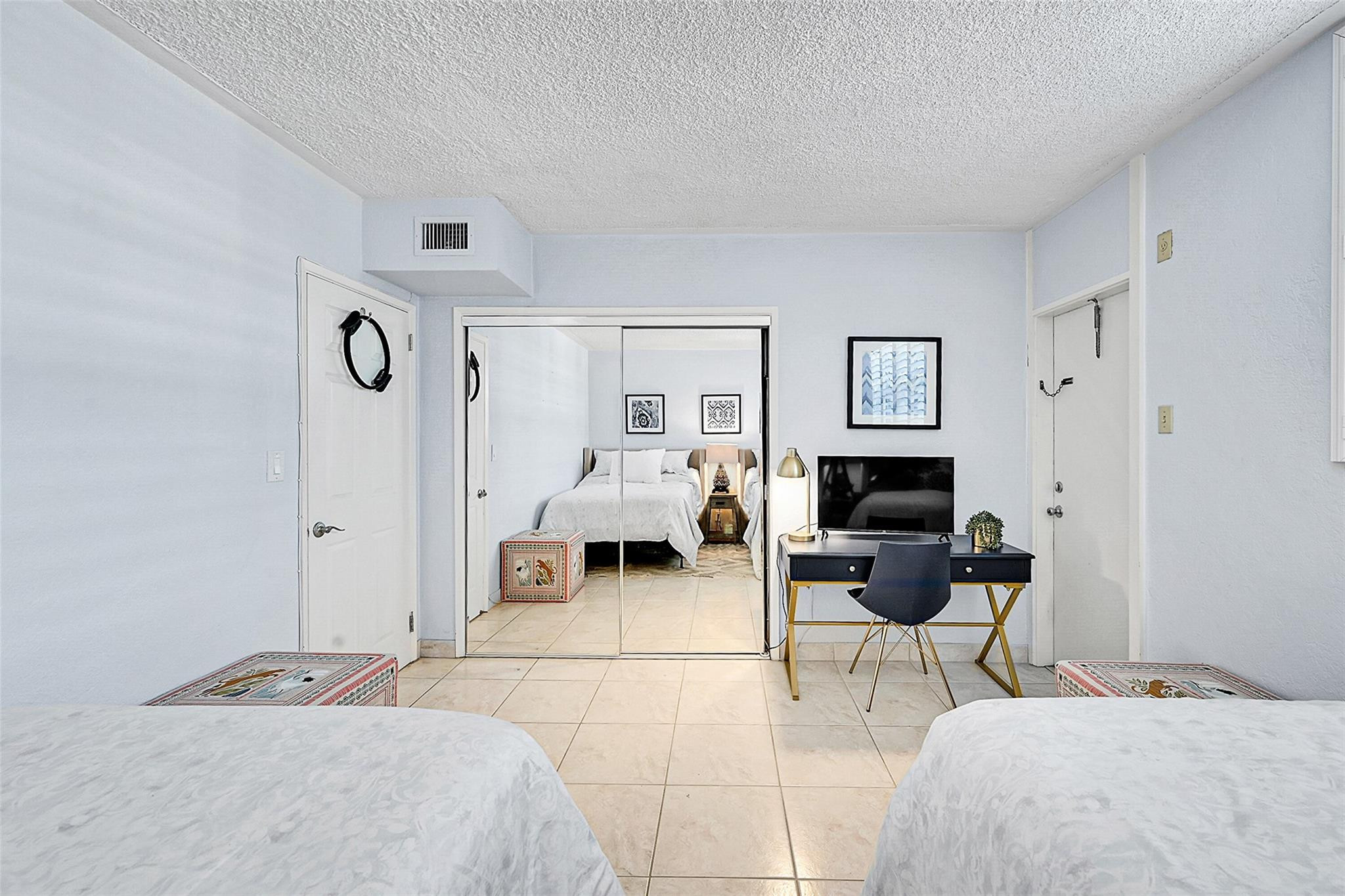 1790 E Las Olas Blvd 33