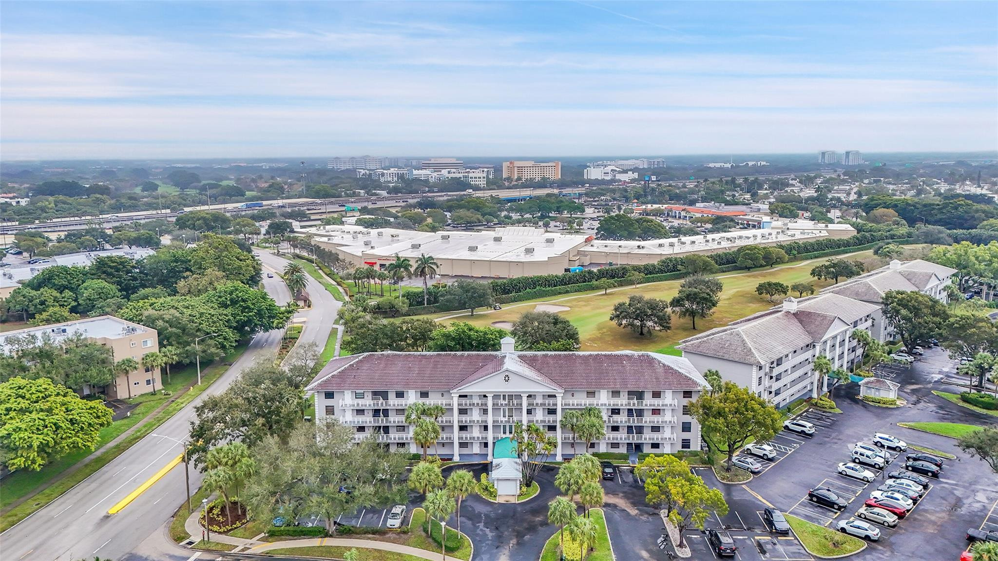 1502 Whitehall Dr 101