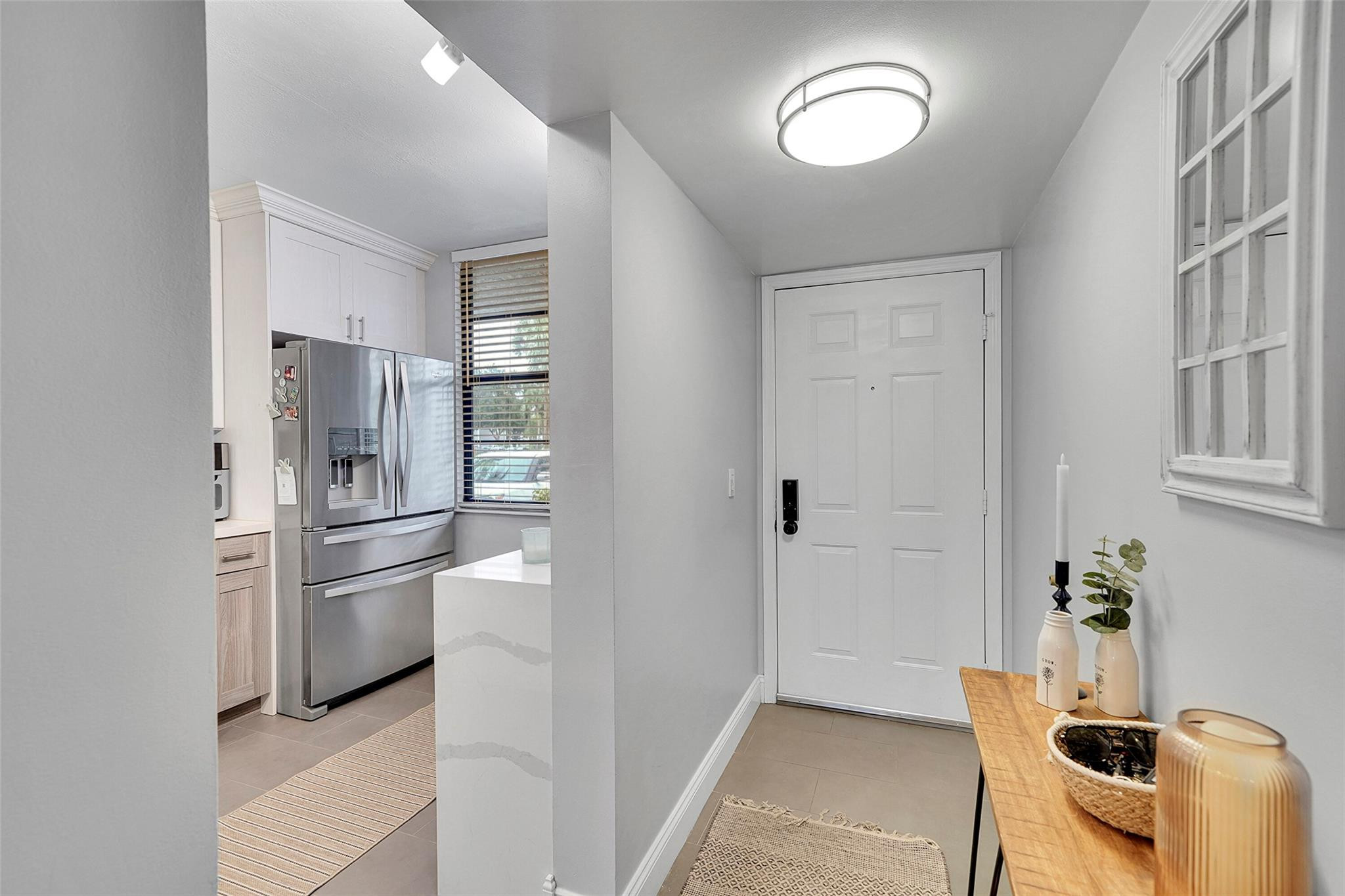 1502 Whitehall Dr 101