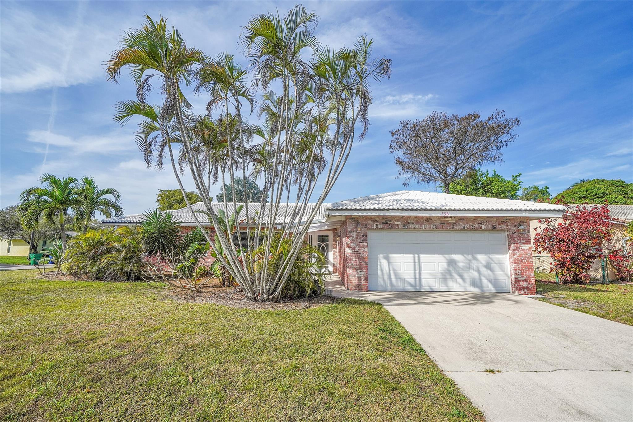 736 Ramblewood Dr