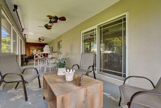11200 NW 36th St