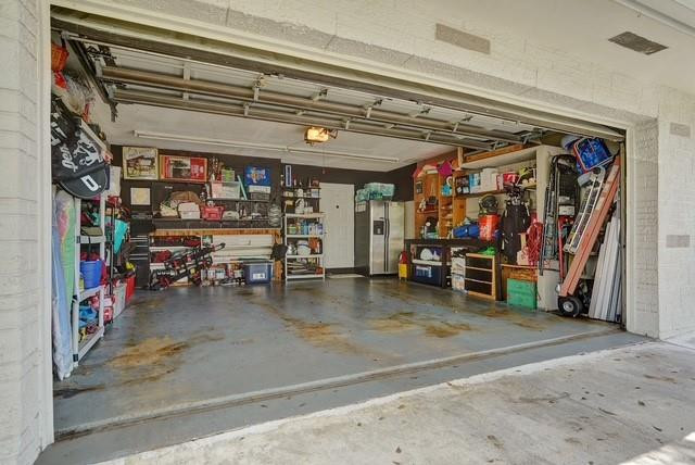 11200 NW 36th St