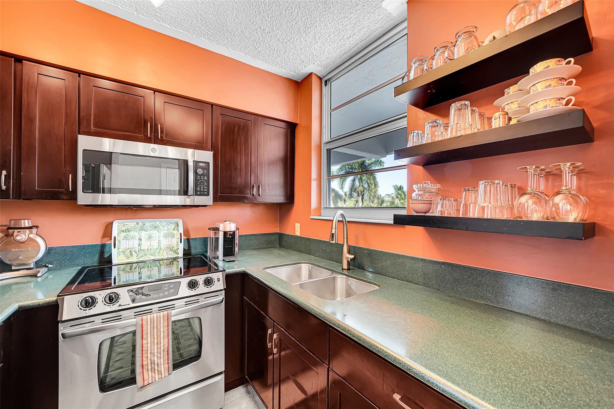 1790 E Las Olas Blvd 31
