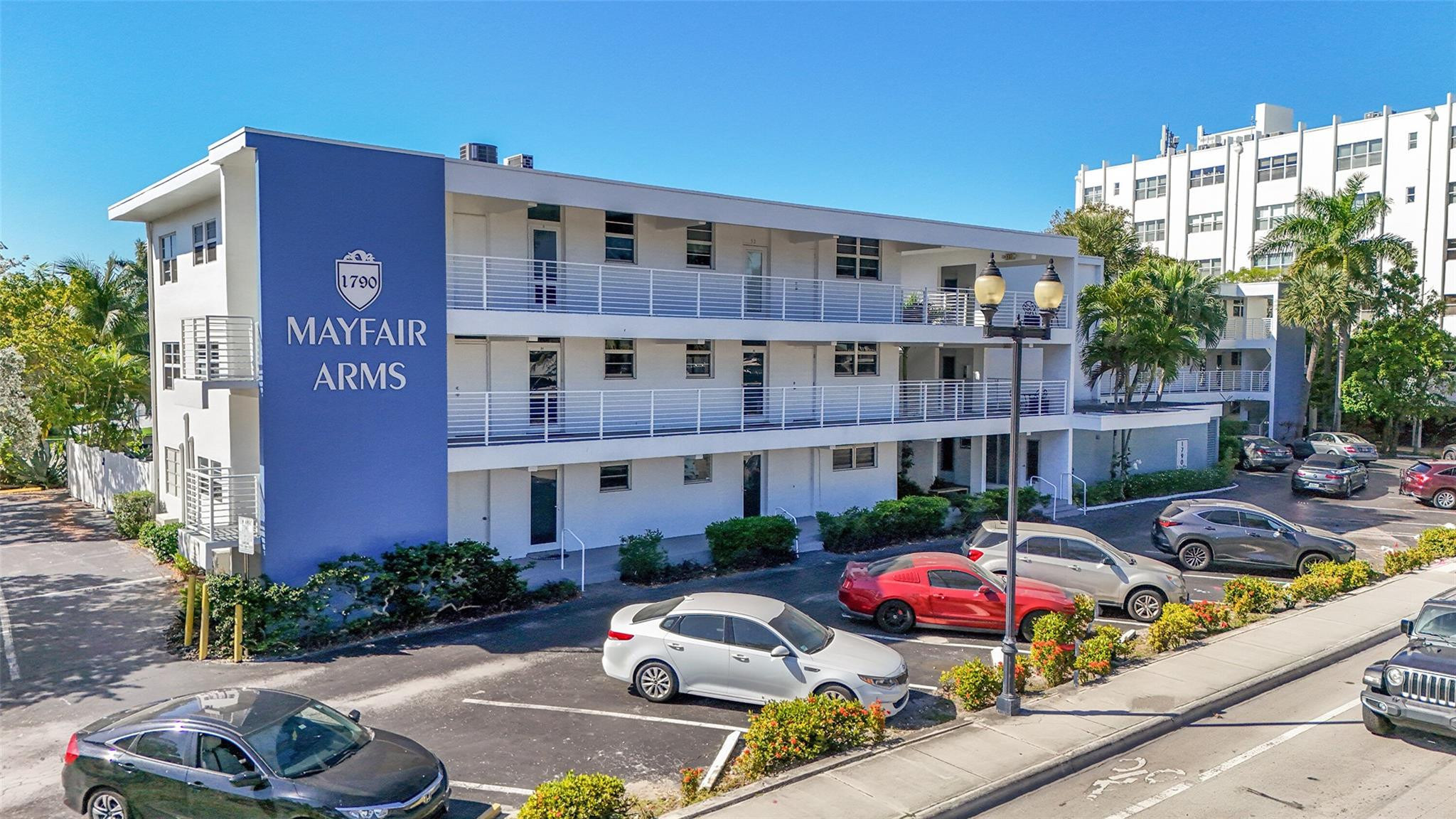 1790 E Las Olas Blvd 31