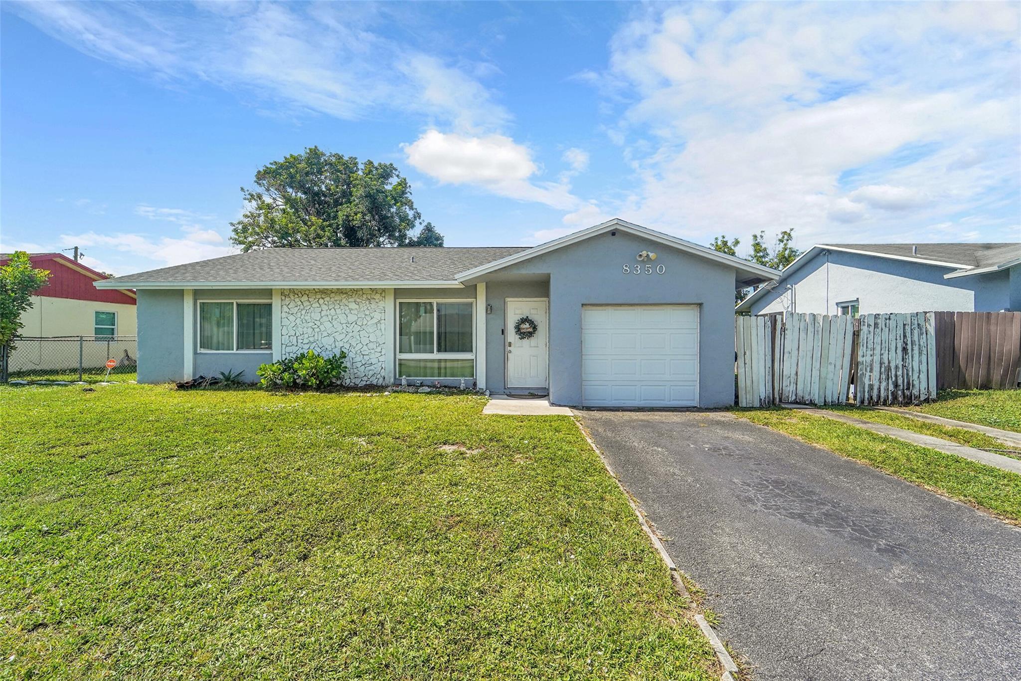 8350 NW 46th St