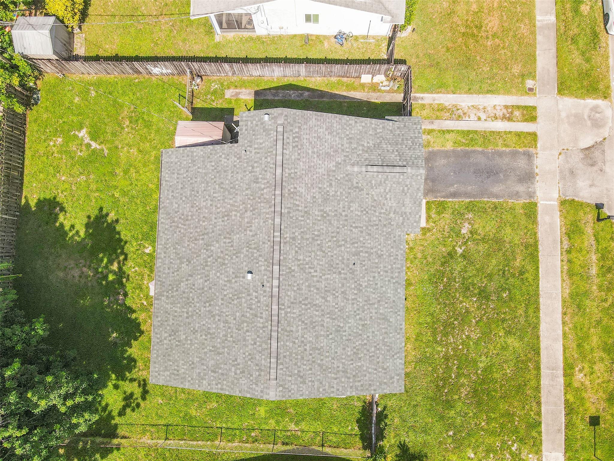 8350 NW 46th St