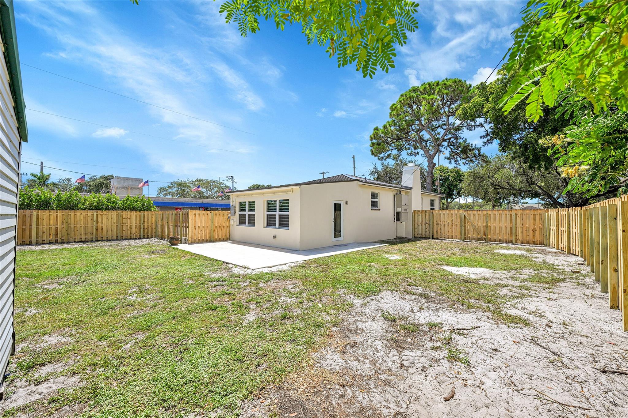 301 SW 17th St