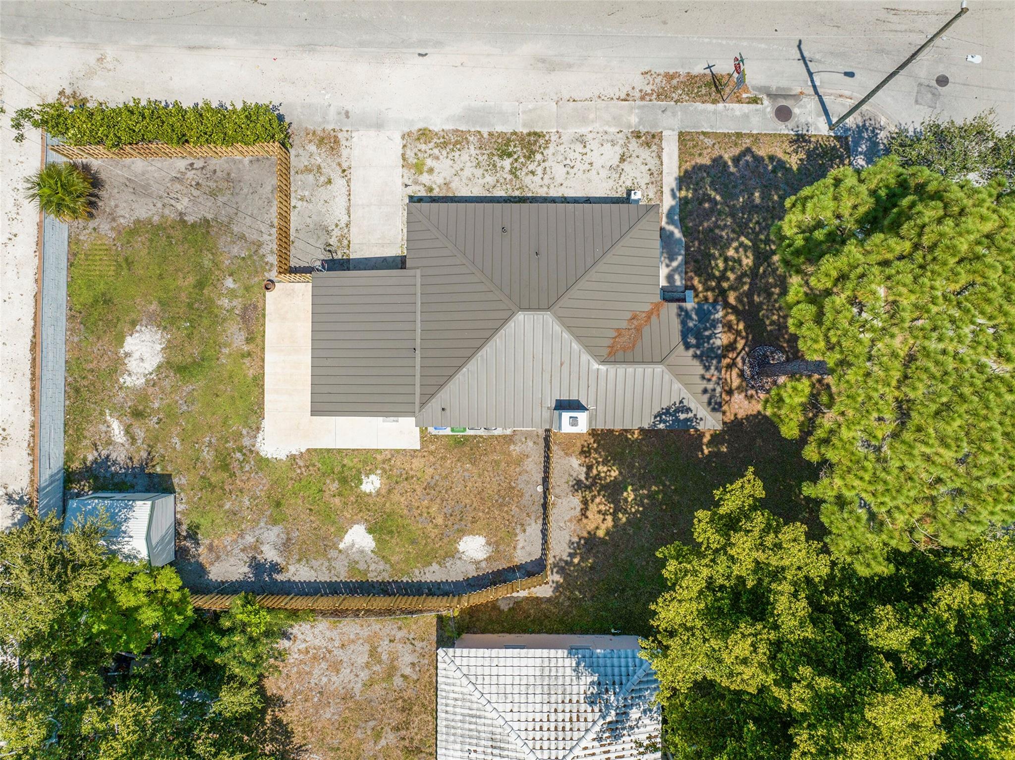 301 SW 17th St