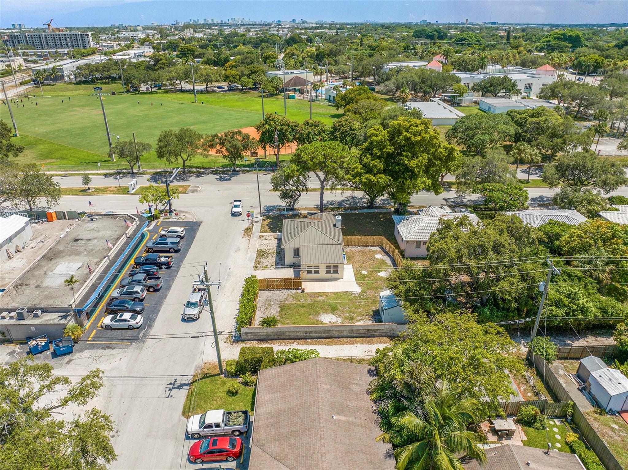301 SW 17th St