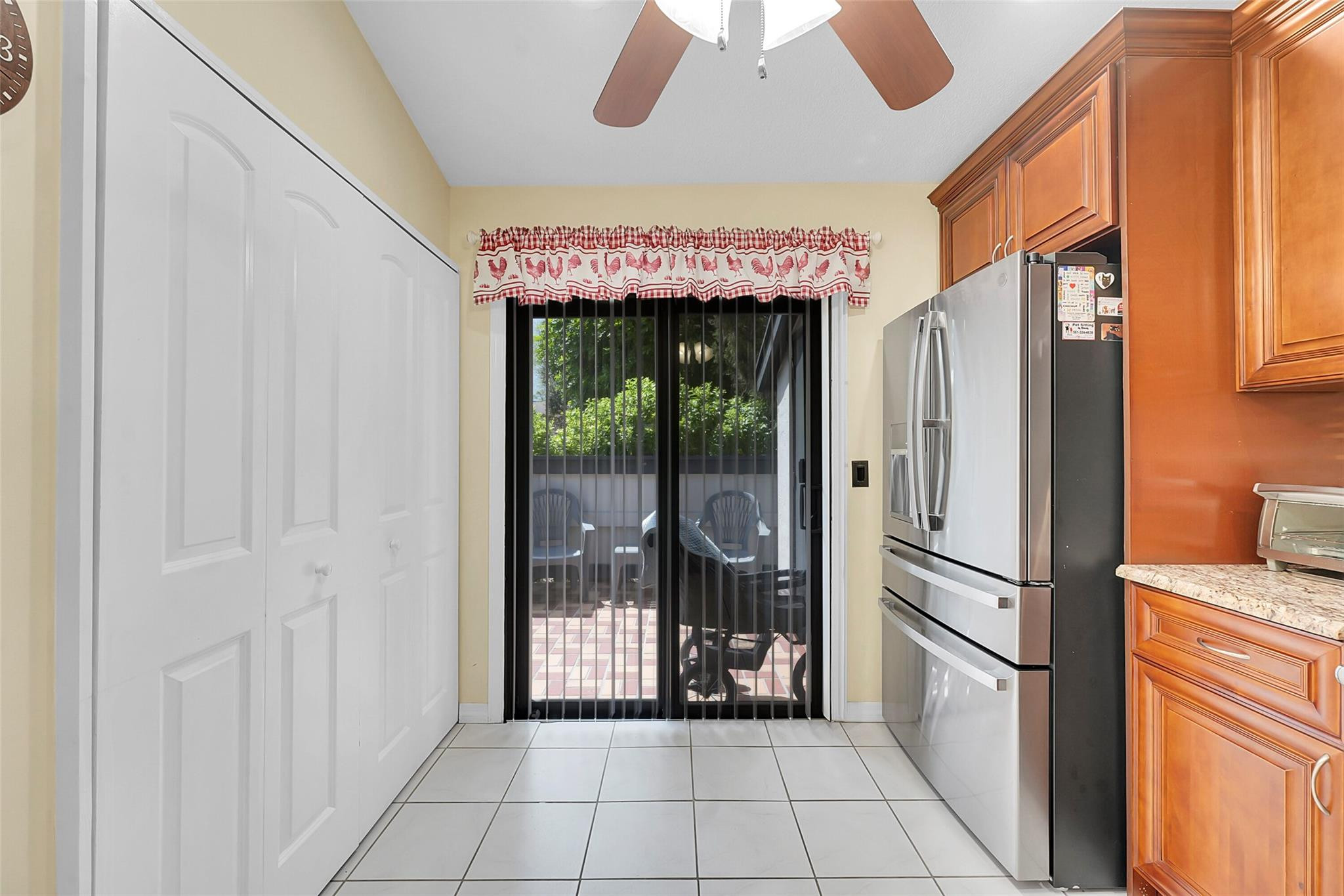 468 Long Bow Ct 468