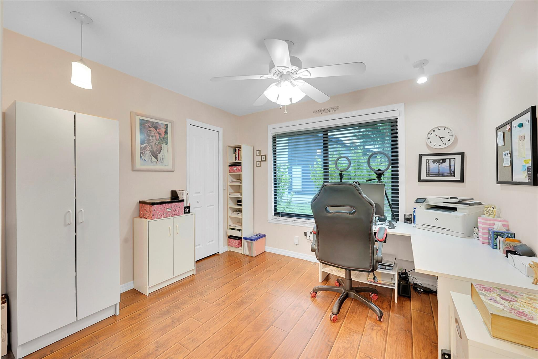 468 Long Bow Ct 468