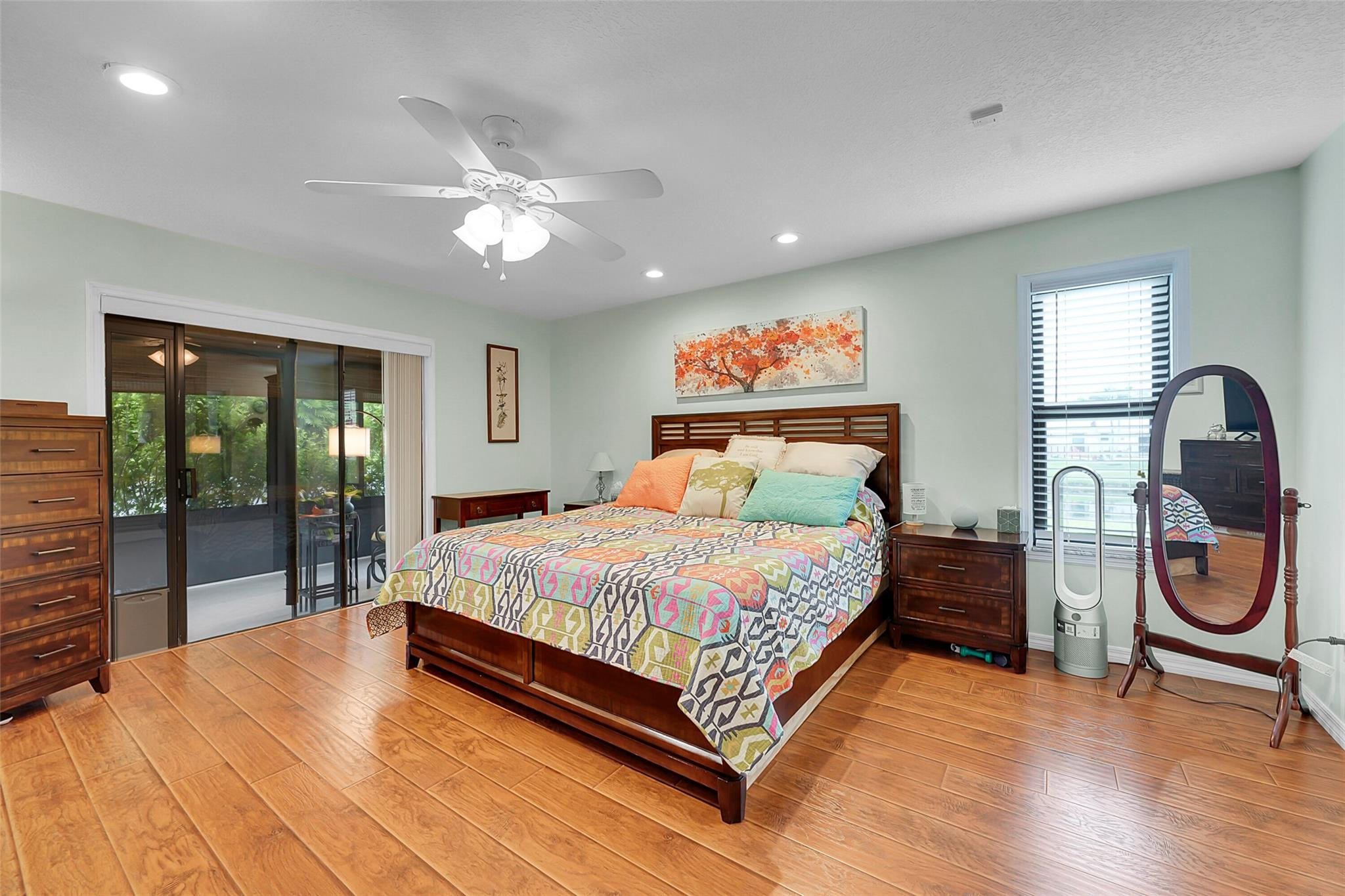 468 Long Bow Ct 468