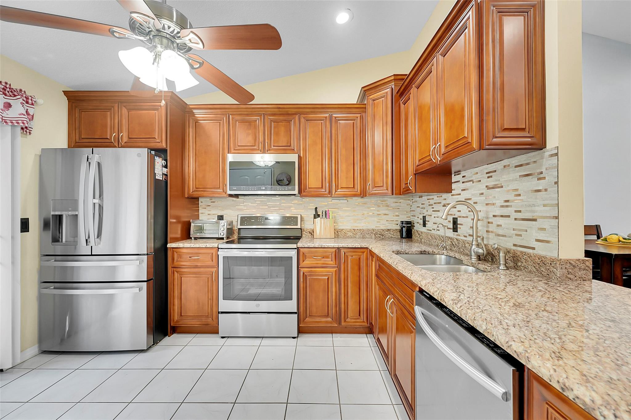 468 Long Bow Ct 468
