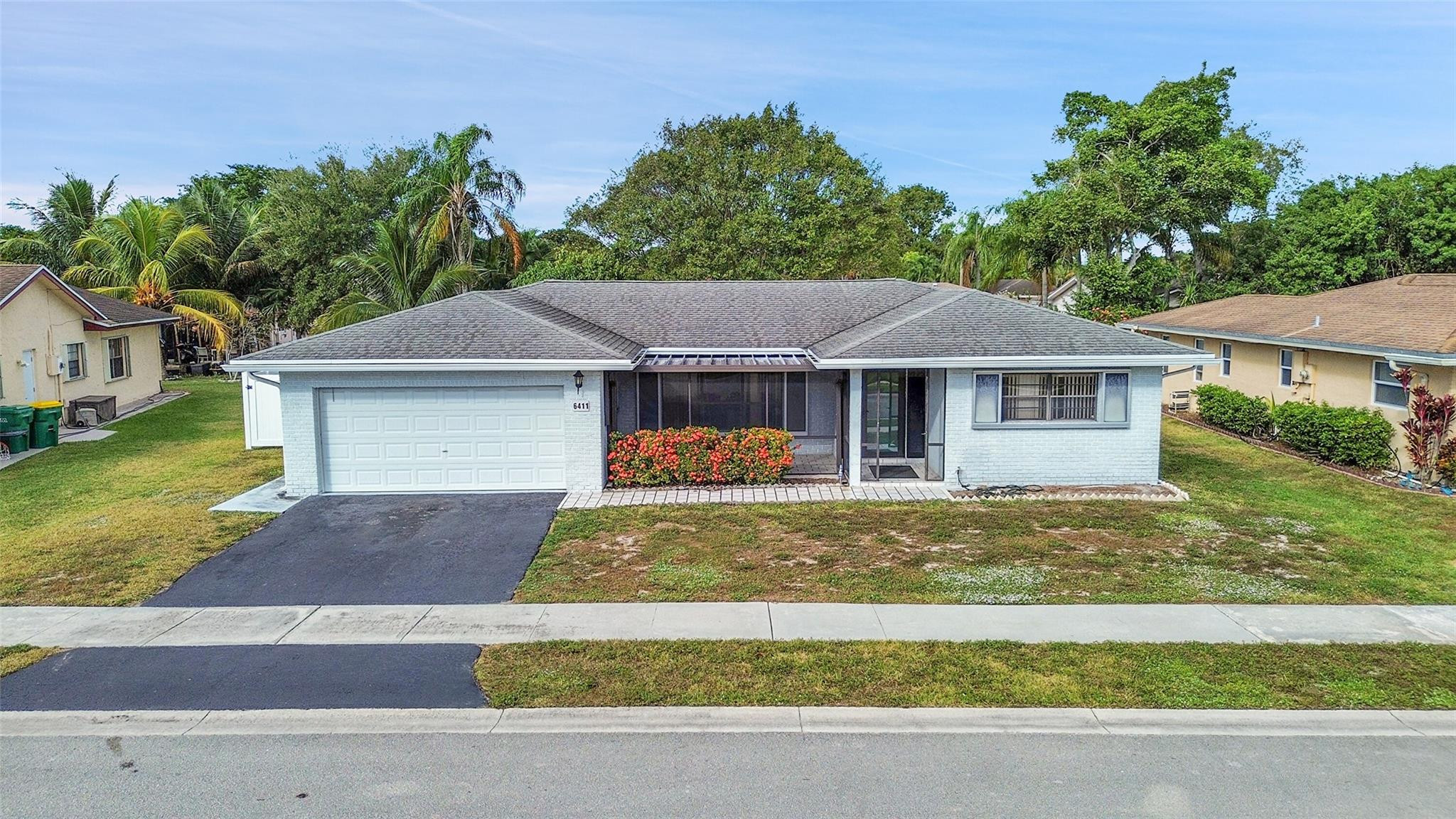 6411 NW 89th Ave