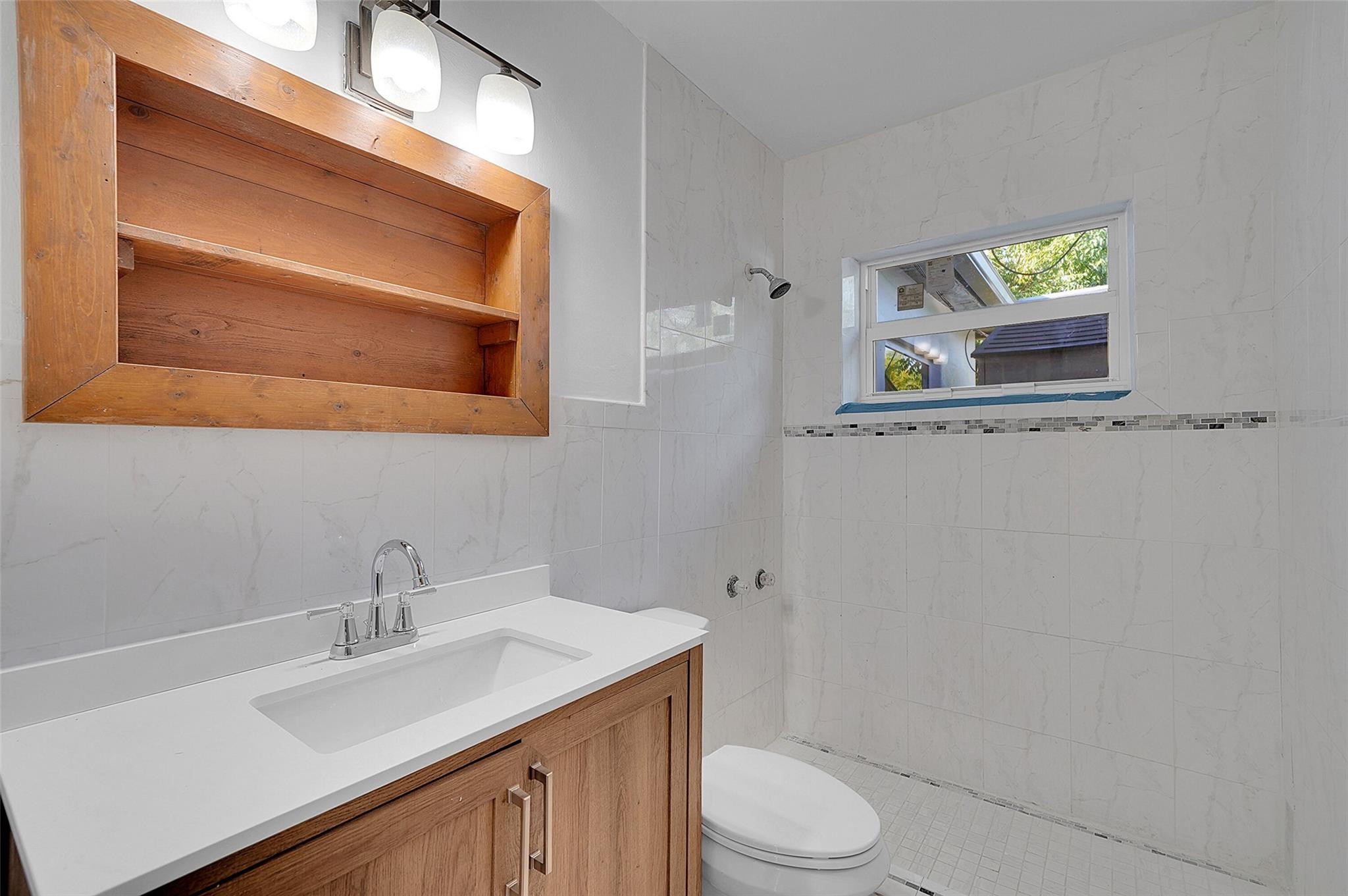 29 SE 8th St