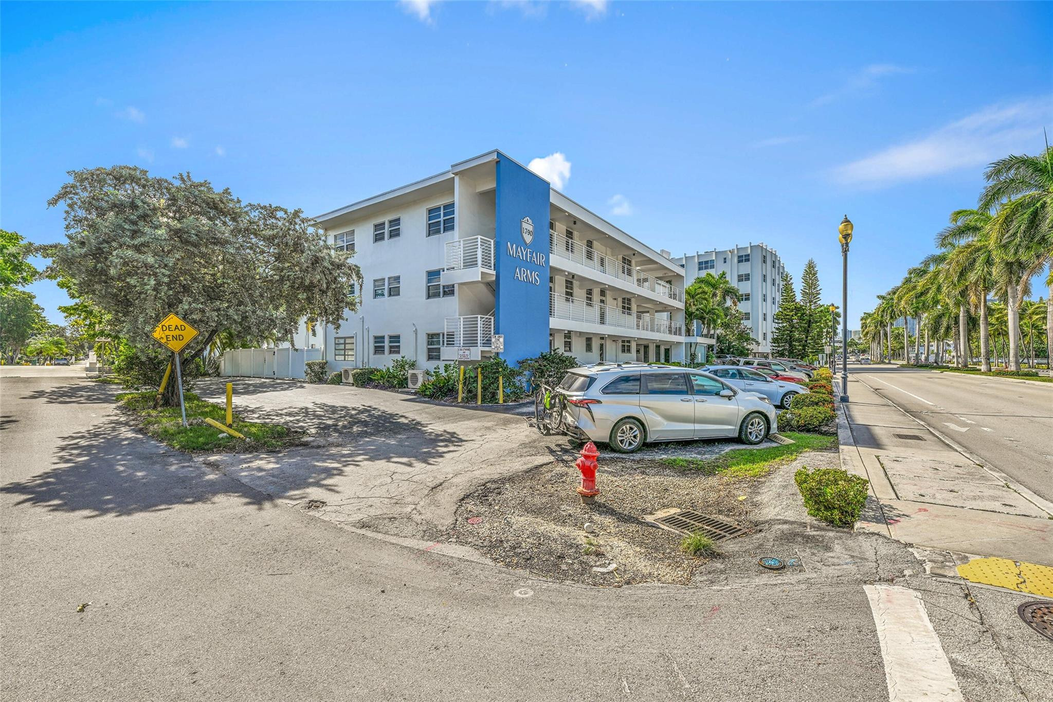 1790 E Las Olas Blvd 25
