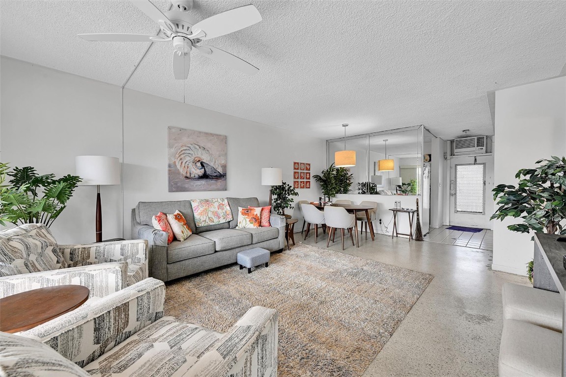 1790 E Las Olas Blvd 25