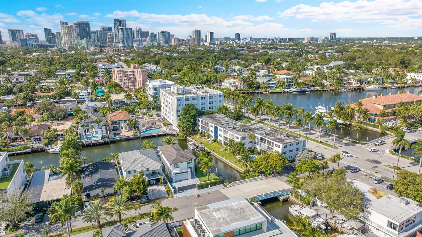 1790 E Las Olas Blvd 25