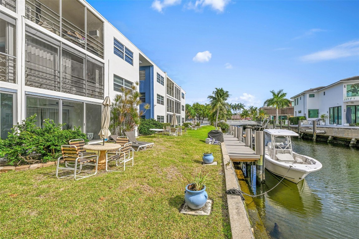 1790 E Las Olas Blvd 25