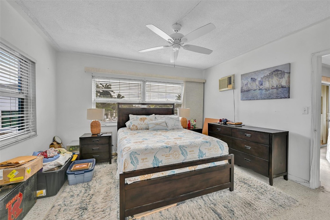 1790 E Las Olas Blvd 25