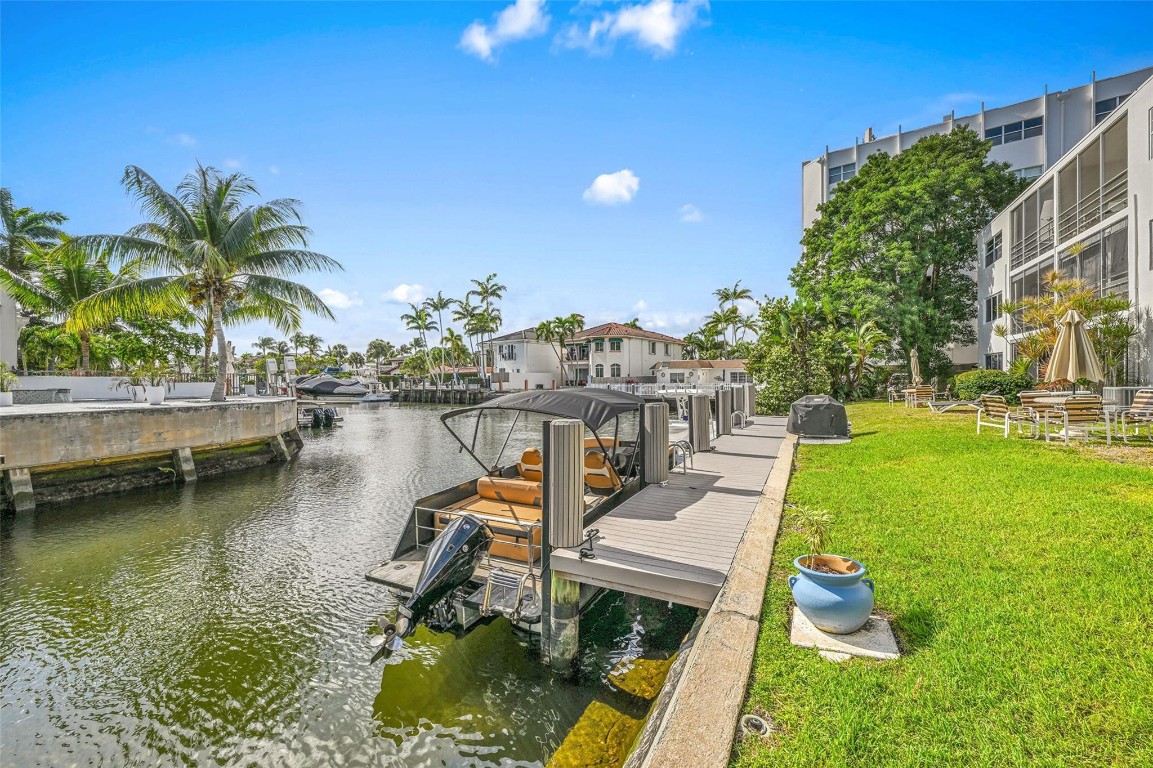 1790 E Las Olas Blvd 25