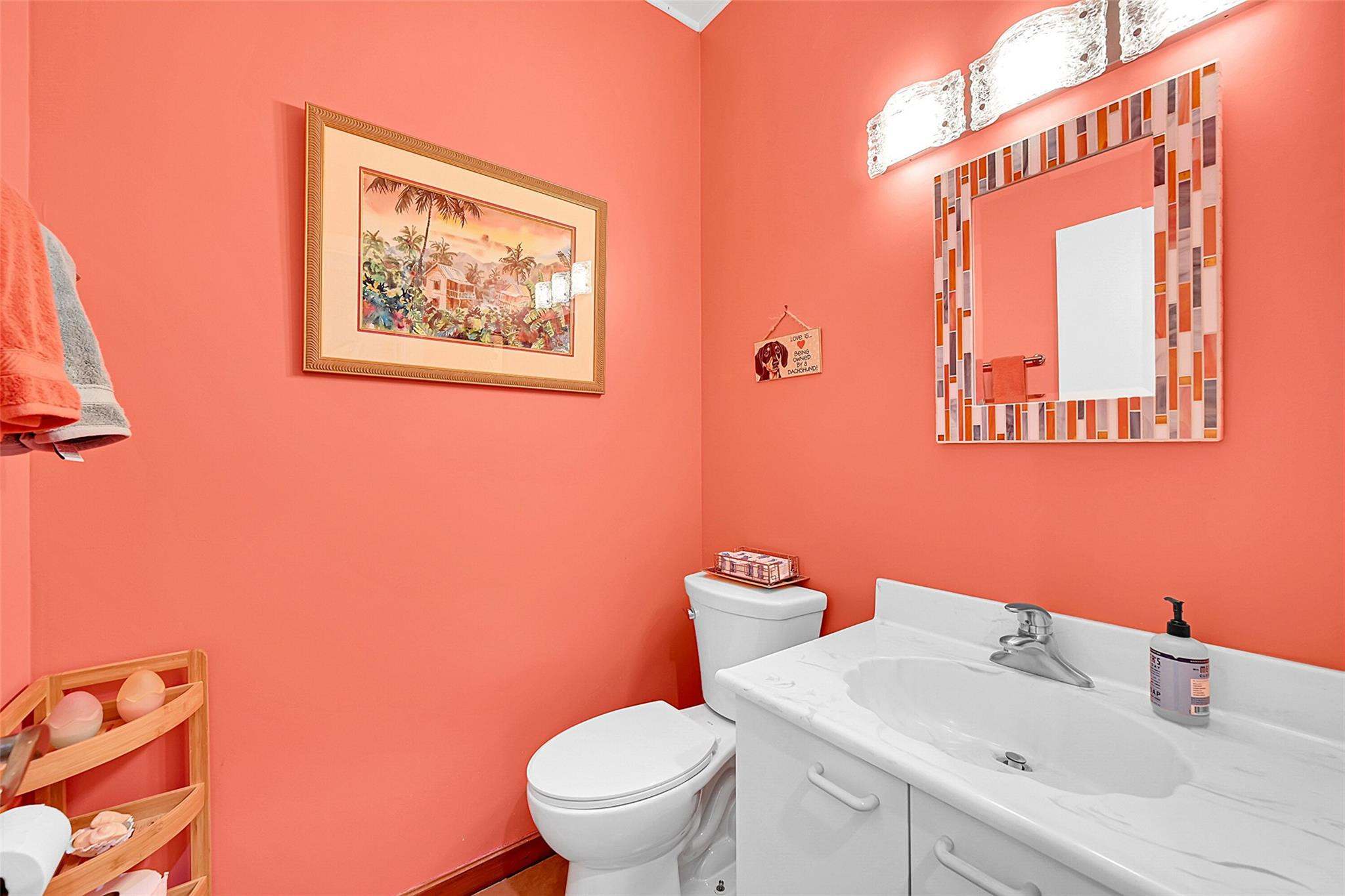 2922 Port Royale Ln 2922