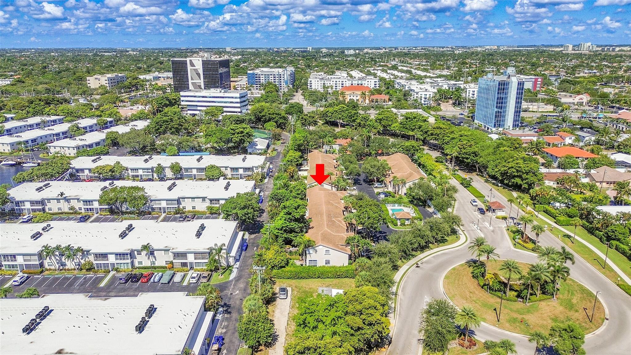 2922 Port Royale Ln 2922