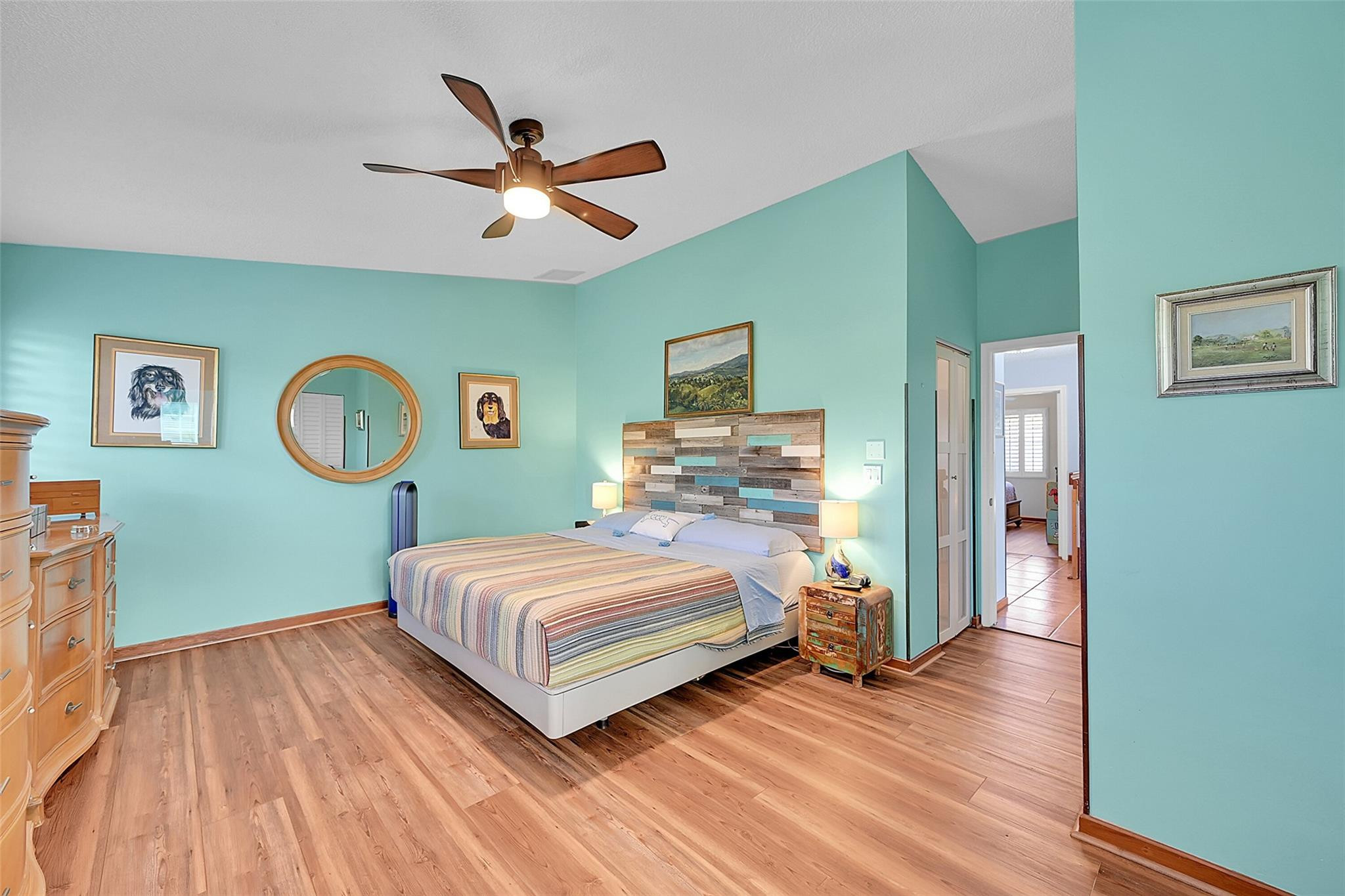 2922 Port Royale Ln 2922