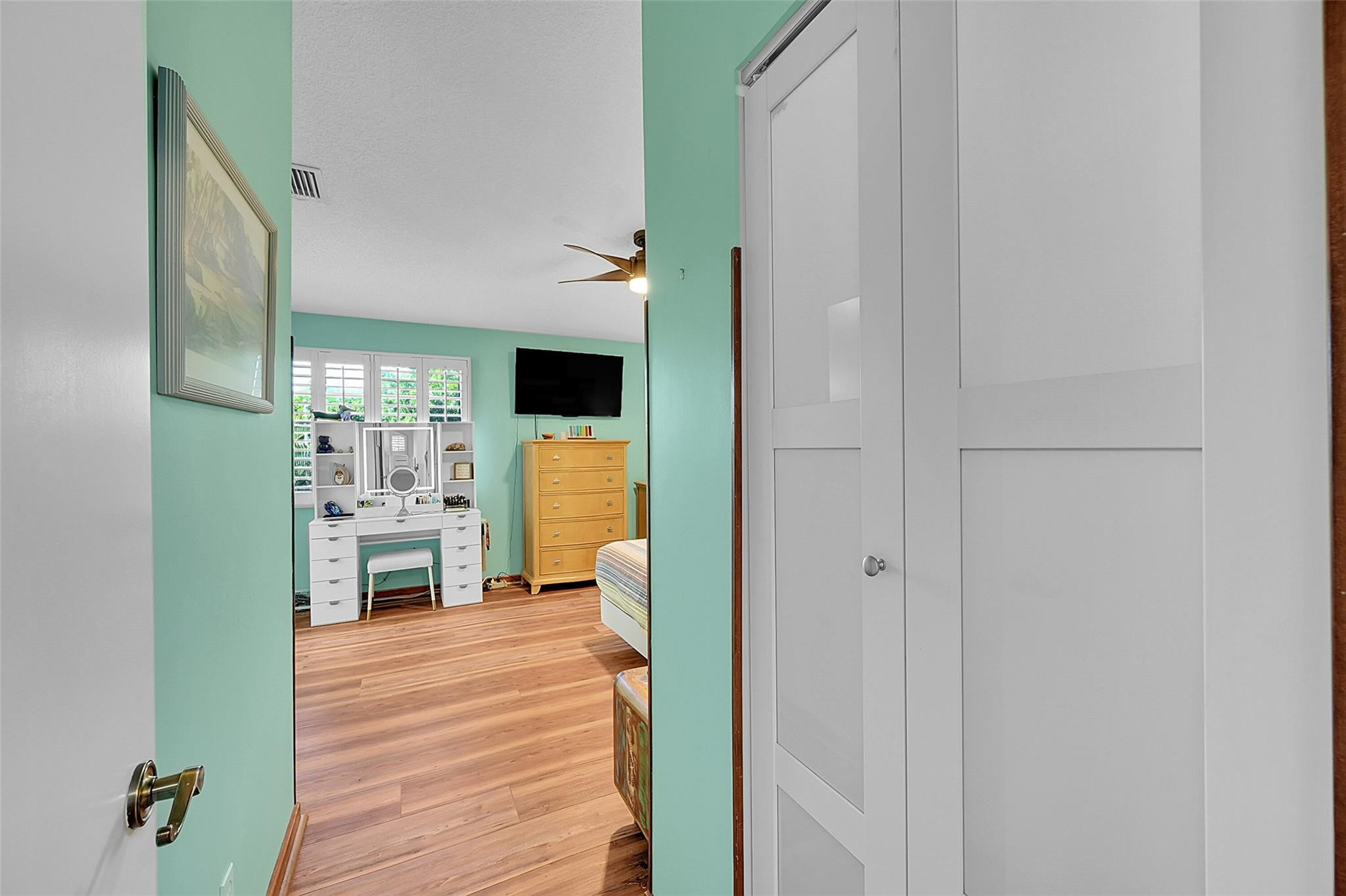 2922 Port Royale Ln 2922