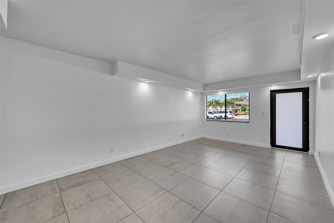 200 NW 25th Street, Fort Lauderdale