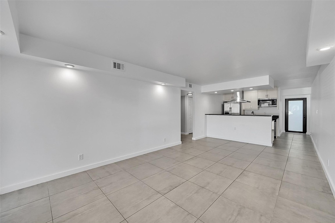 200 NW 25th Street, Fort Lauderdale