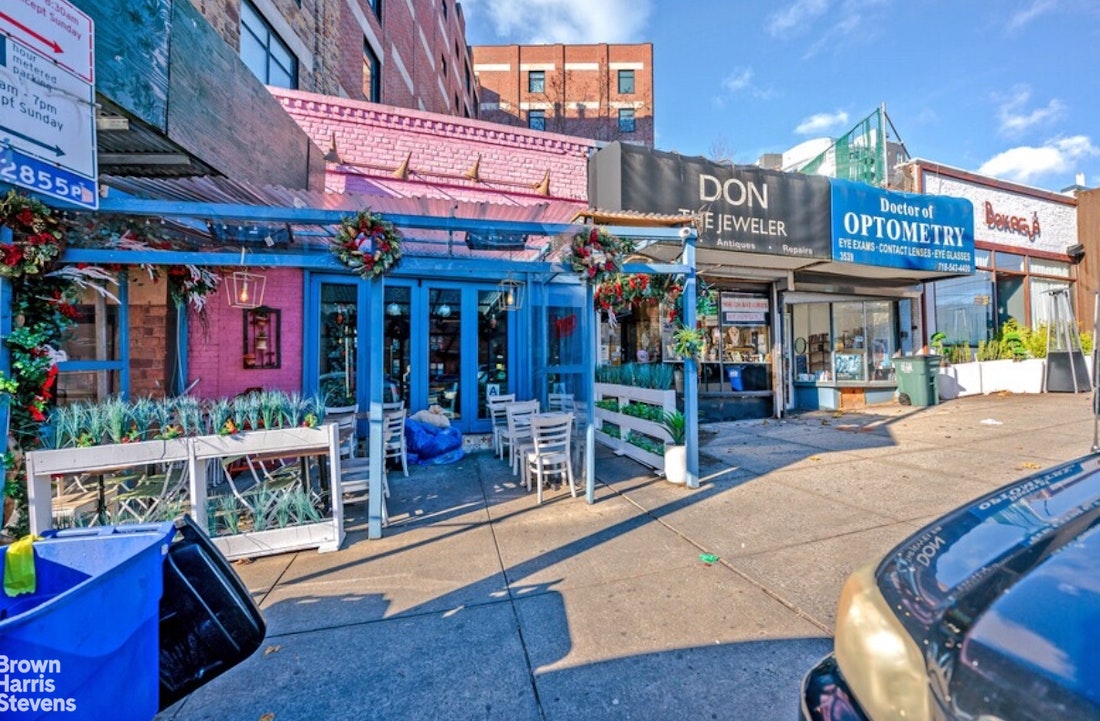 4525 Henry Hudson Parkway W B607