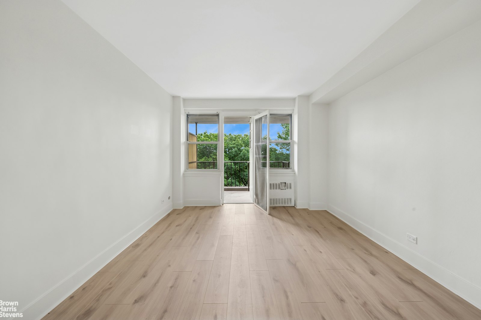 4525 Henry Hudson Parkway W B607