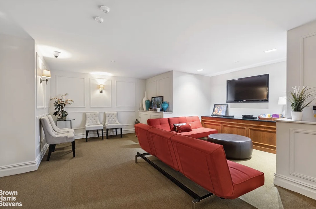 220 W 148TH Street 3N