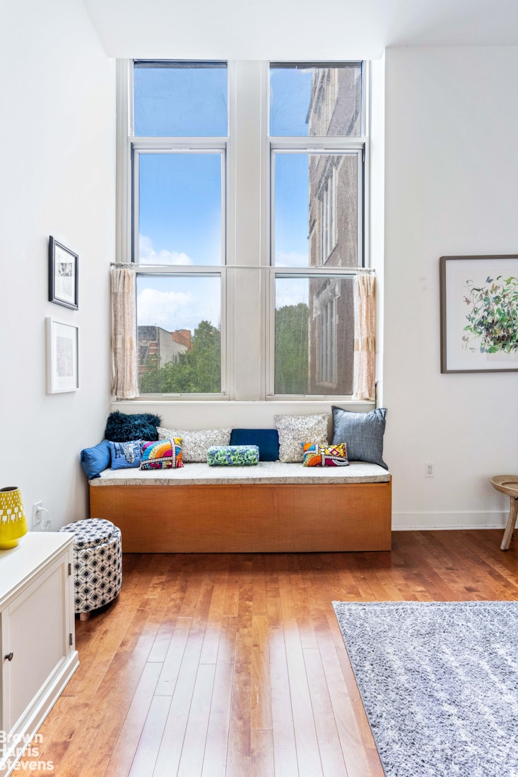 220 W 148TH Street 3N