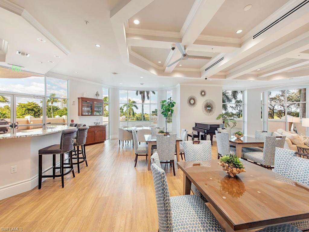 4811 Island Pond CT # 402