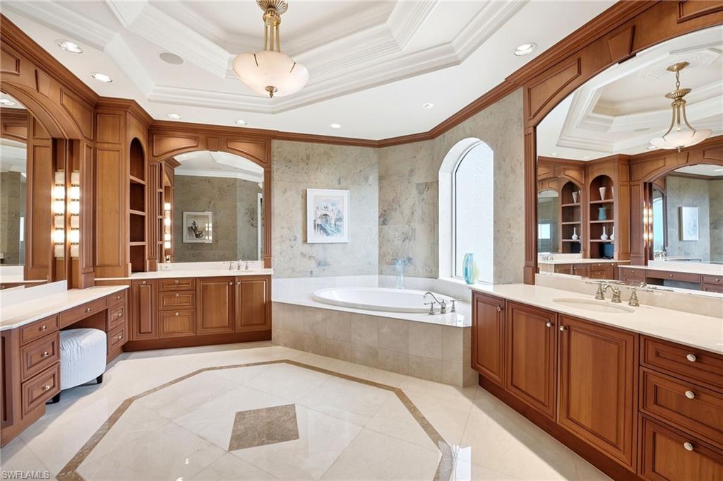 4731 Bonita Bay BLVD PH301