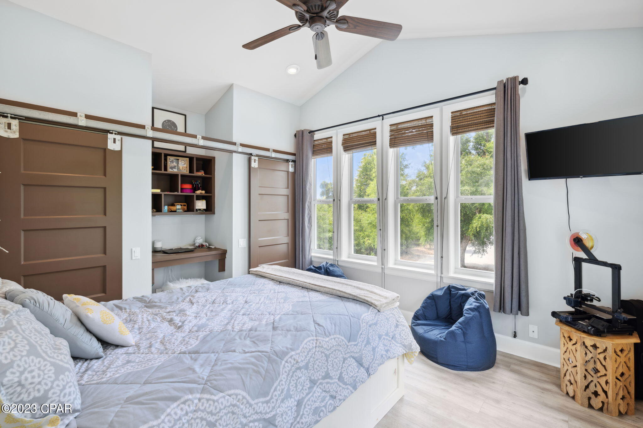 9734 Summer Creek Drive