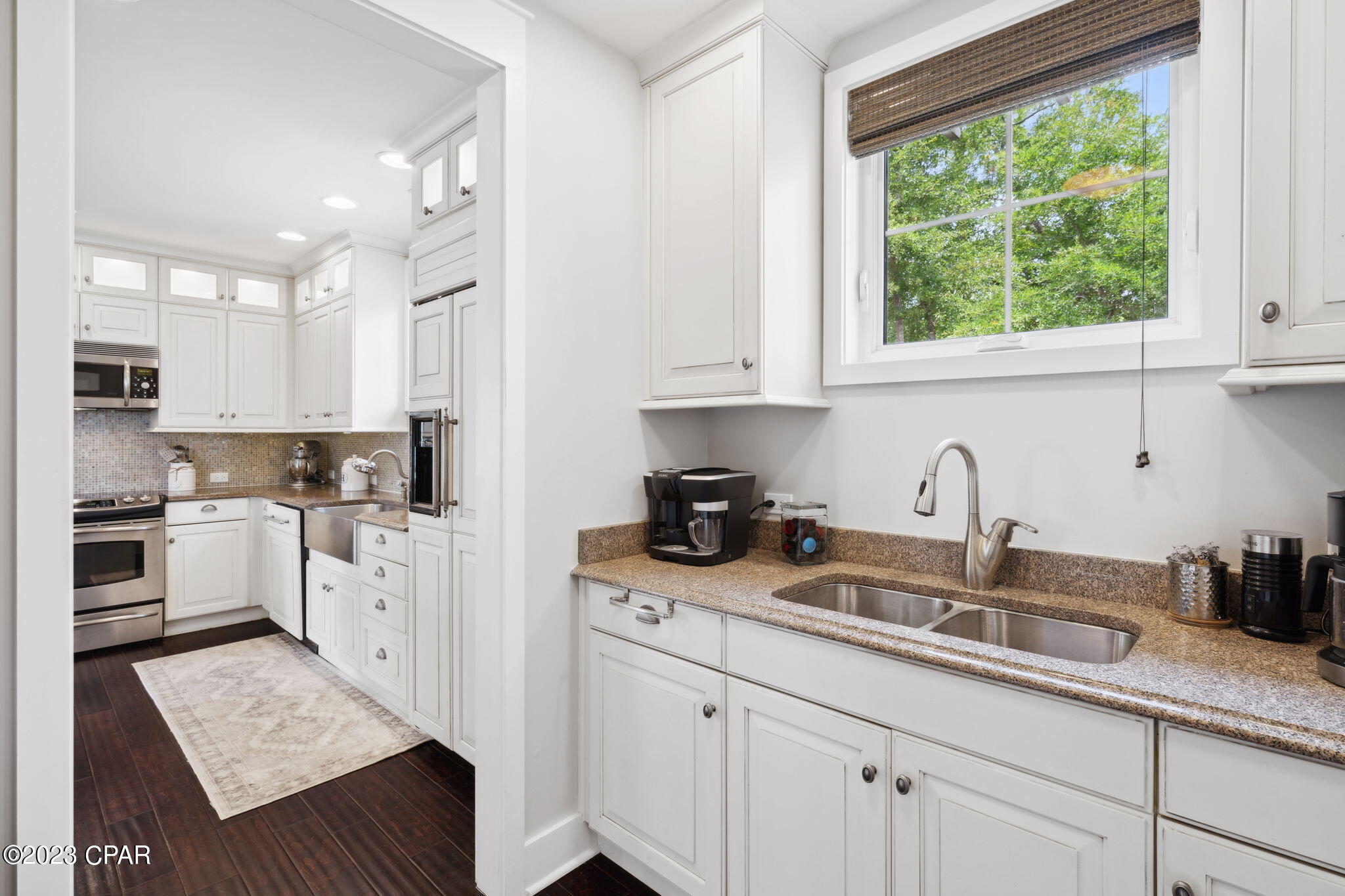 9734 Summer Creek Drive